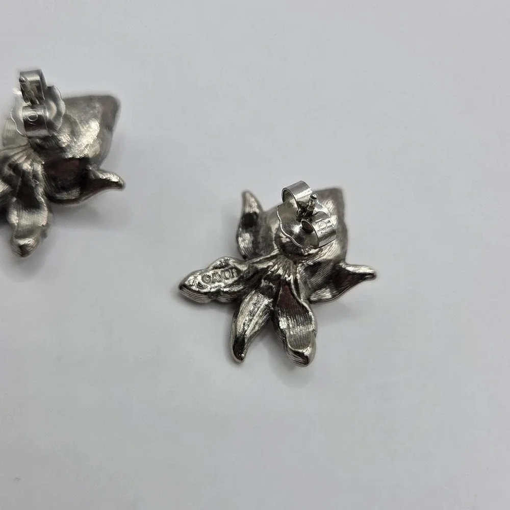 Avon Romantic Blossom Earrings Women OS Silver Good 1992 Orchid Faux Pearl Studs